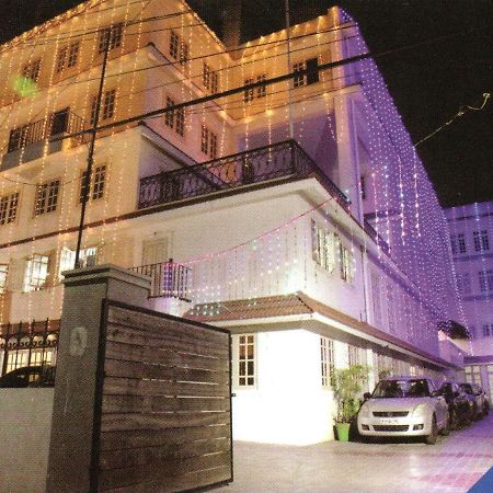钦奈 Malayalee Club酒店 外观 照片
